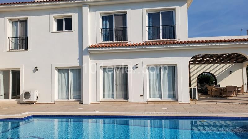 5 Bedroom Villa for sale 270 m² in Esentepe, Girne, North Cyprus